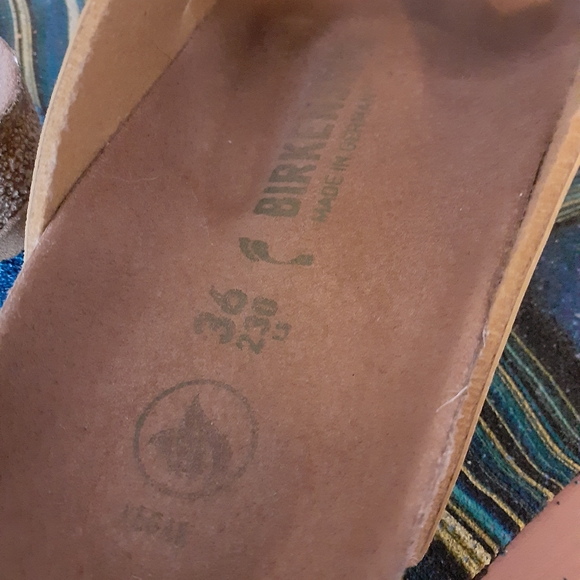 BIRKENSTOCK Sandals - Picture 6 of 8